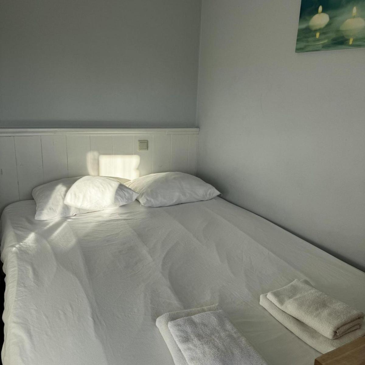 Hotel-Pension Ouddorp Zimmer foto